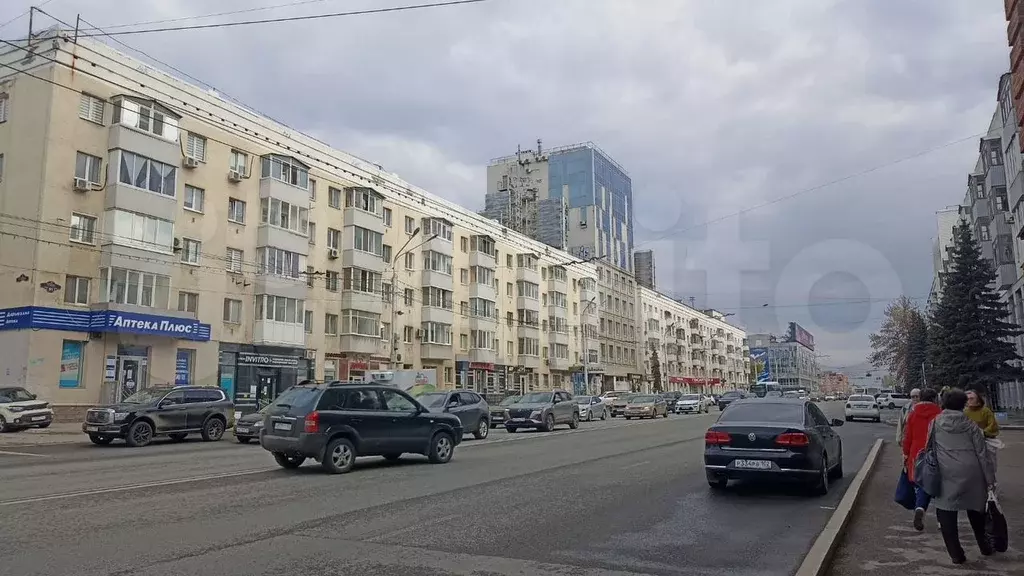 Офис, салон, агентство, 40 кв.м. рядом остановка Ц - Фото 1