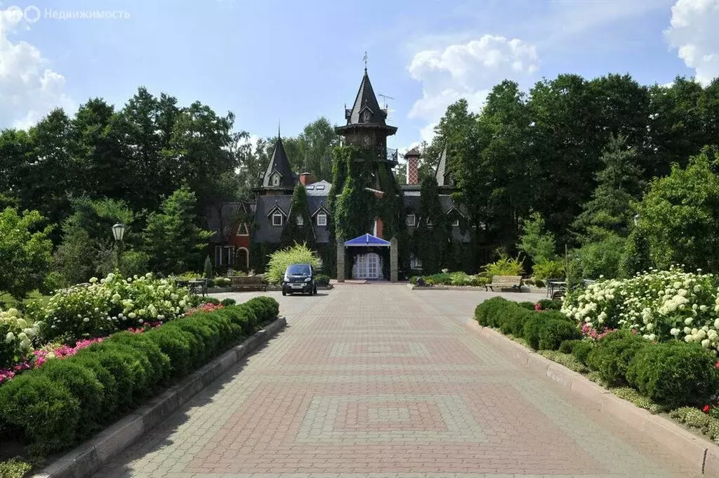Помещение свободного назначения (1300 м) - Фото 0