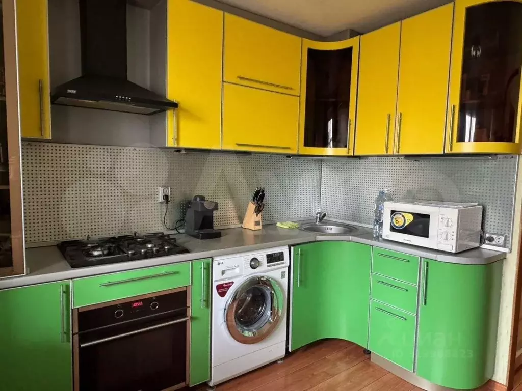 2-к кв. Нижегородская область, Арзамас Ивановский мкр, ул. Солнечная, ... - Фото 2