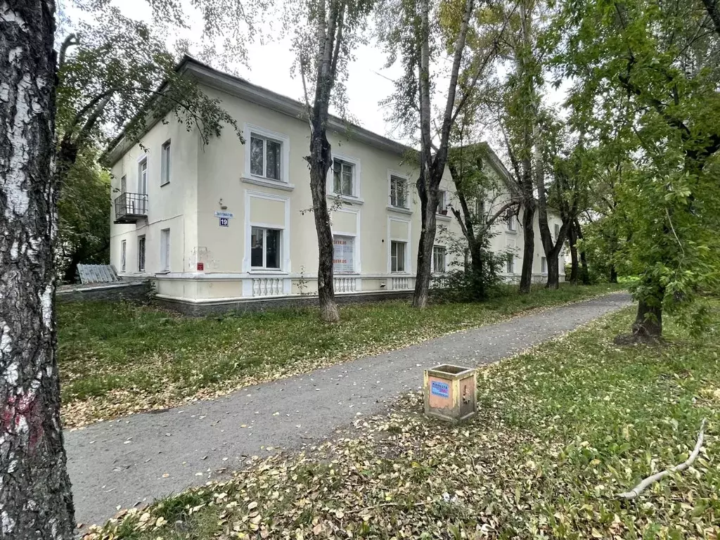 Комната Свердловская область, Екатеринбург ул. Энтузиастов, 19 (16.2 ... - Фото 1