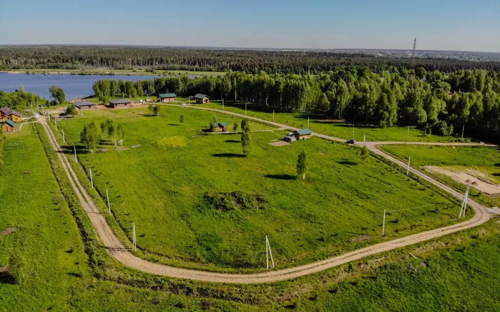 Участок в Ярославская область, Угличский район, Отрадновское с/пос, д. ... - Фото 2