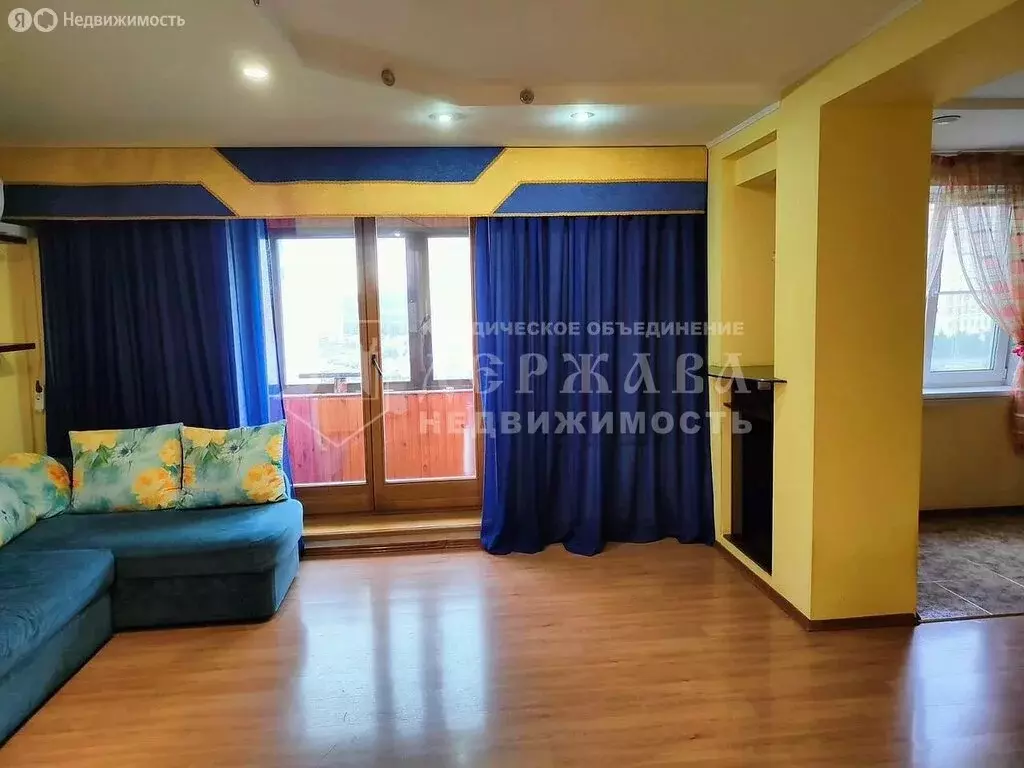 3-комнатная квартира: Кемерово, Московский проспект, 9 (63 м) - Фото 1