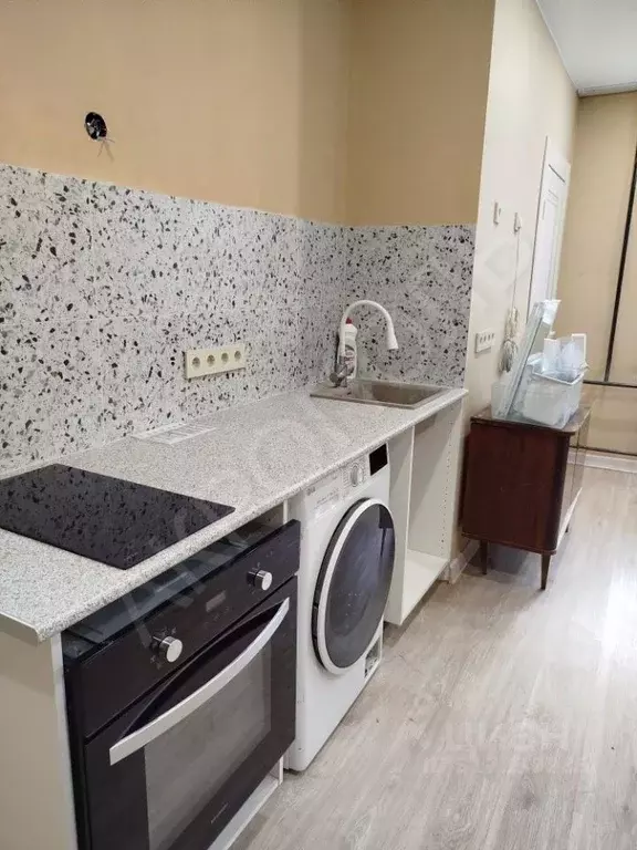 2-к кв. Красноярский край, Красноярск ул. Профсоюзов, 56 (42.8 м) - Фото 0