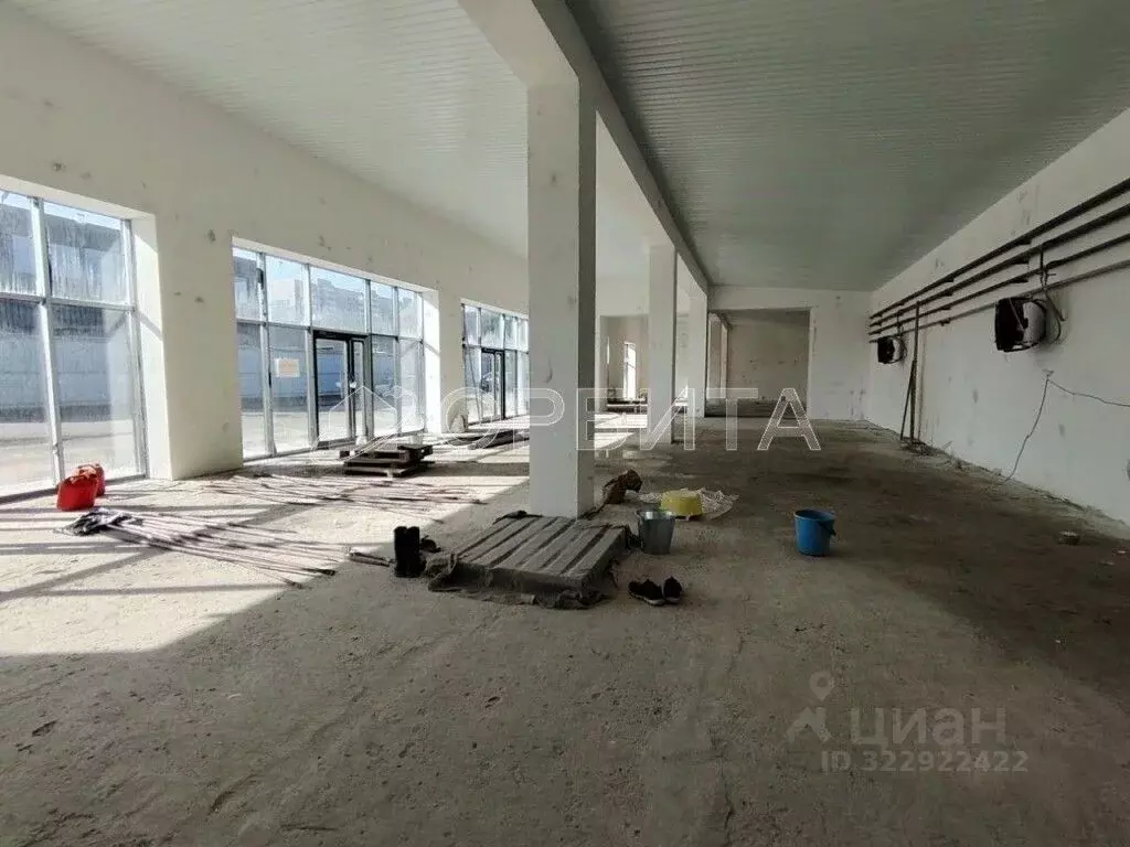 Помещение свободного назначения в Тюменская область, Тюмень ул. Андрея ... - Фото 2