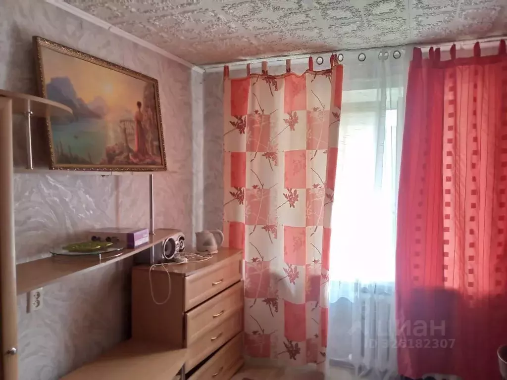 Комната Татарстан, Набережные Челны просп. Мусы Джалиля, 16 (13.3 м) - Фото 1