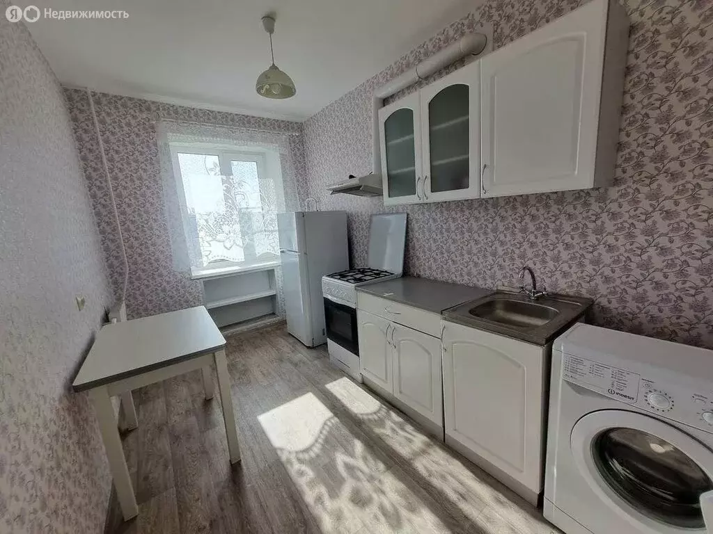 2-комнатная квартира: Старая Русса, Гостинодворская улица, 27 (50.6 м) - Фото 2