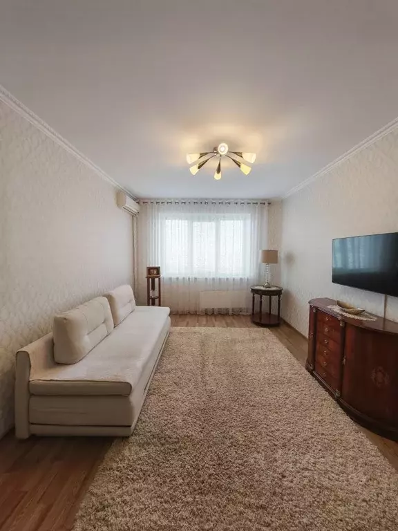 2-к кв. Волгоградская область, Волгоград ул. Бажова, 7 (53.0 м) - Фото 1