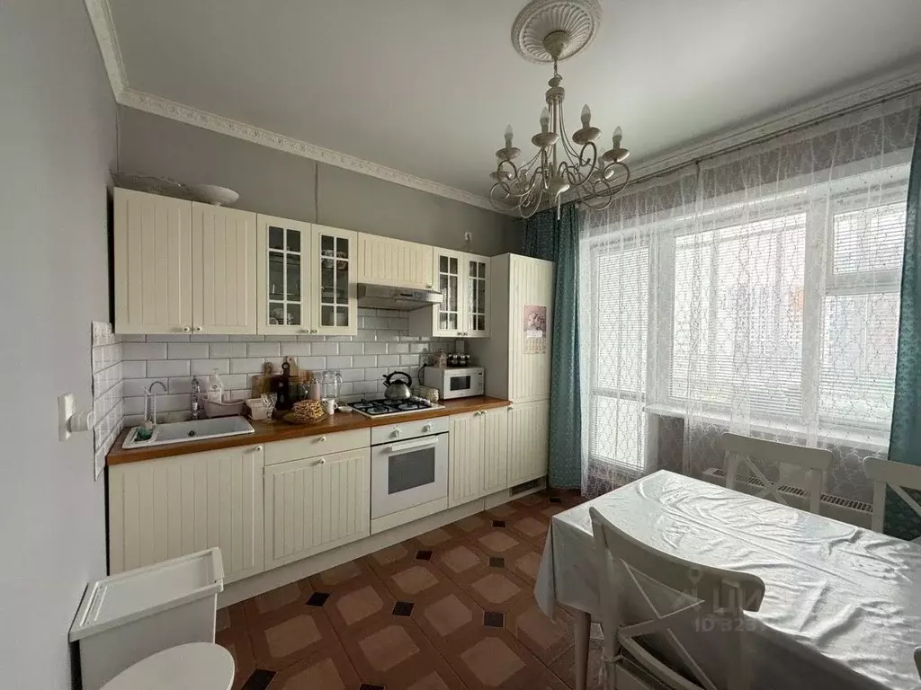 1-к кв. Саха (Якутия), Якутск ул. Лермонтова, 100/1 (36.7 м) - Фото 2