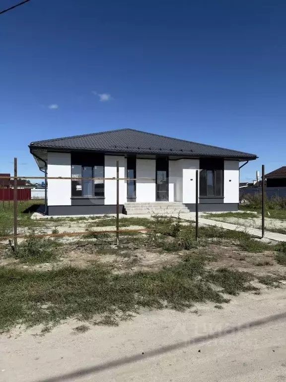 Дом в Курская область, Курский район, Моковский сельсовет, д. Духовец ... - Фото 2