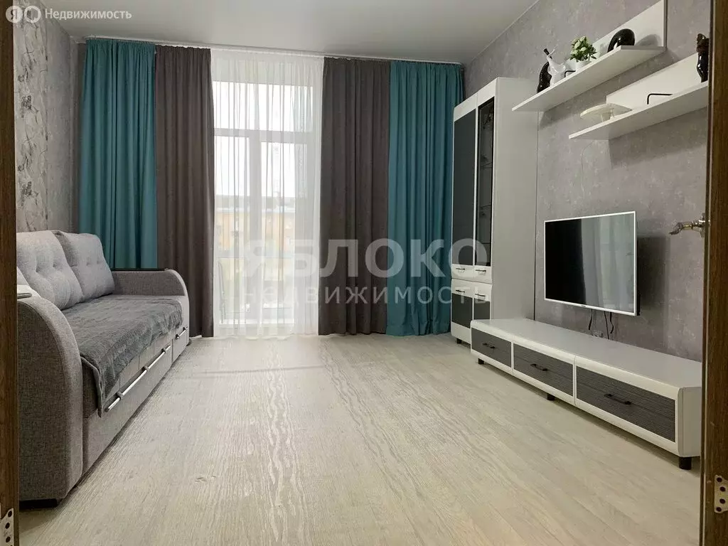 2-комнатная квартира: Березники, улица Труда, 5 (64.7 м) - Фото 1