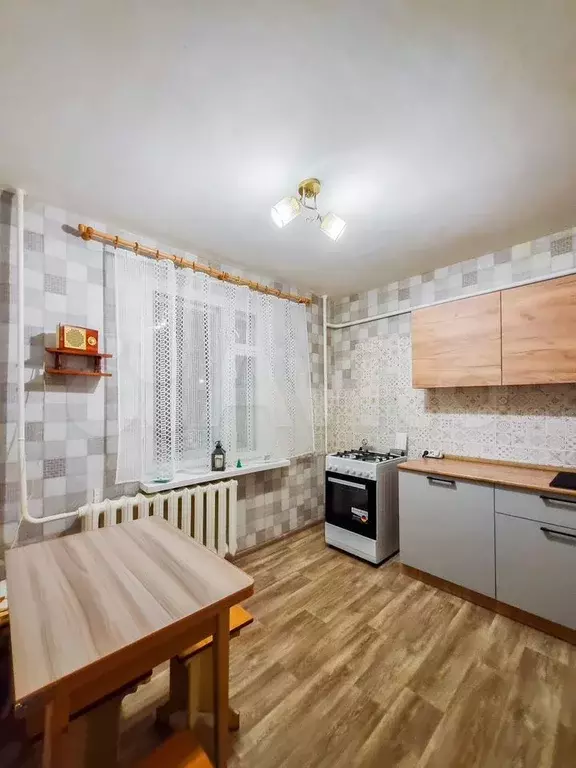 3-к. квартира, 70 м, 2/9 эт. - Фото 0