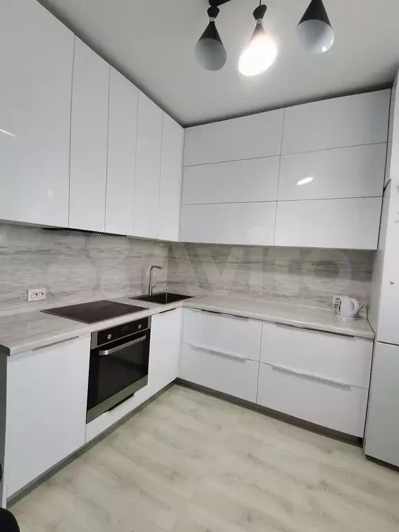 2-к. квартира, 63,9 м, 5/9 эт. - Фото 0