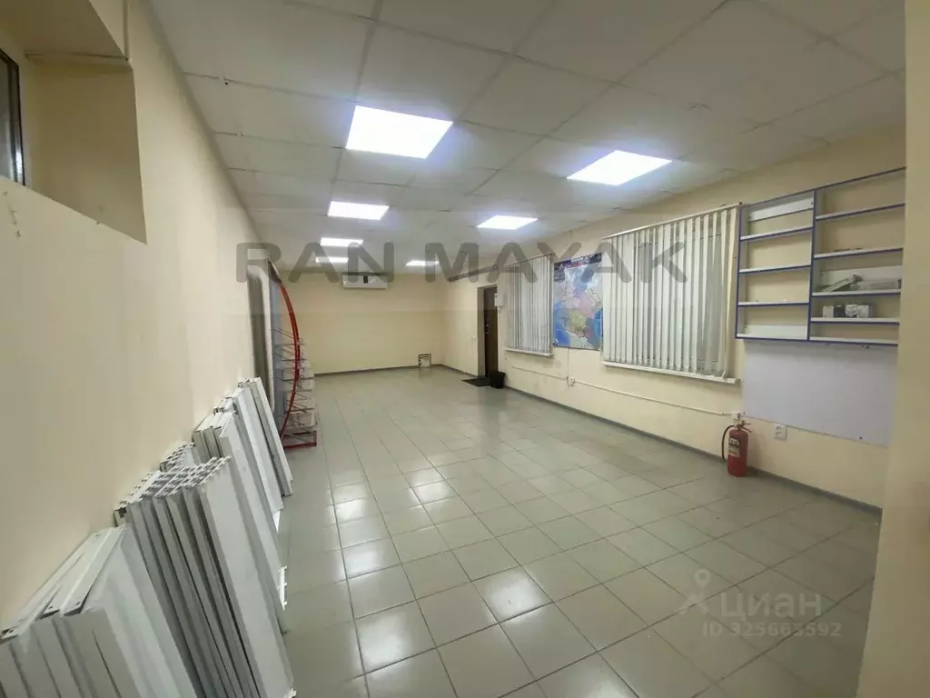 Склад в Адыгея, Майкоп Низпоташная ул., 7З (250 м) - Фото 1