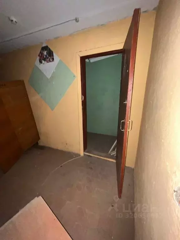 Помещение свободного назначения в Кировская область, Киров ул. ... - Фото 1