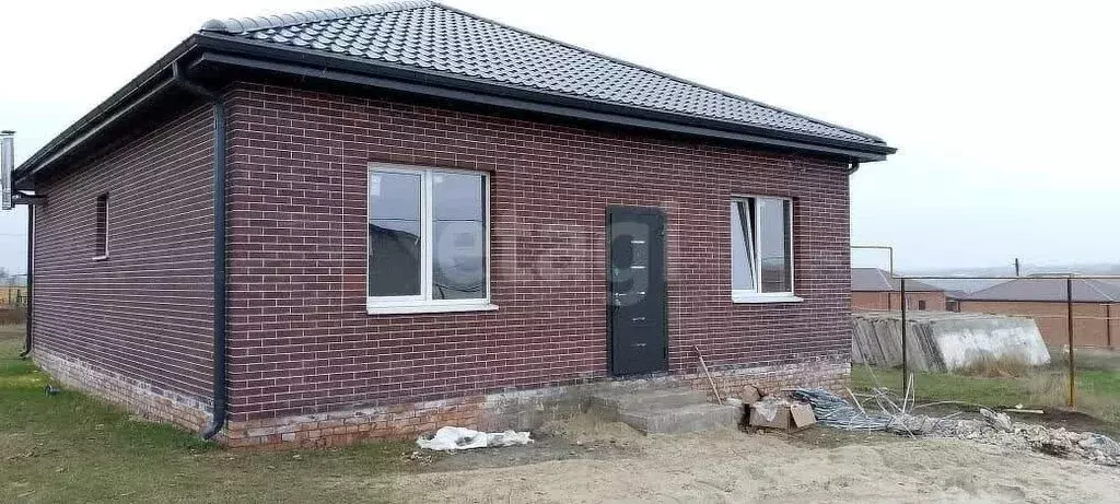Дом в село Крым, улица Кардашяна (120 м) - Фото 1