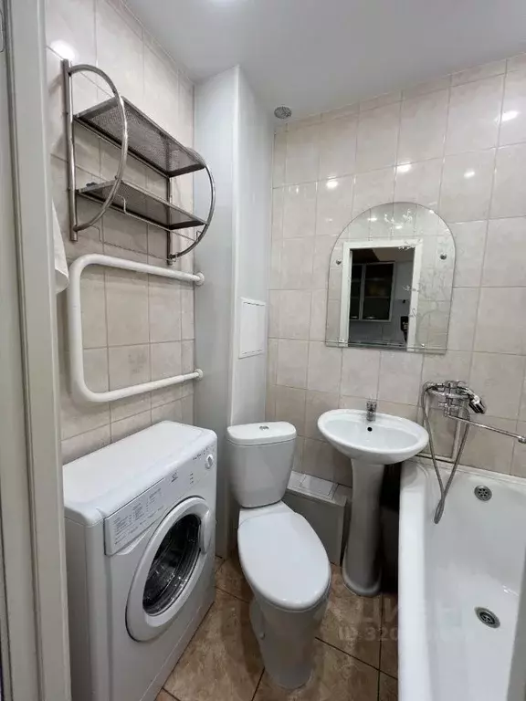 1-к кв. Кемеровская область, Кемерово ул. Ворошилова, 17а (16.5 м) - Фото 0