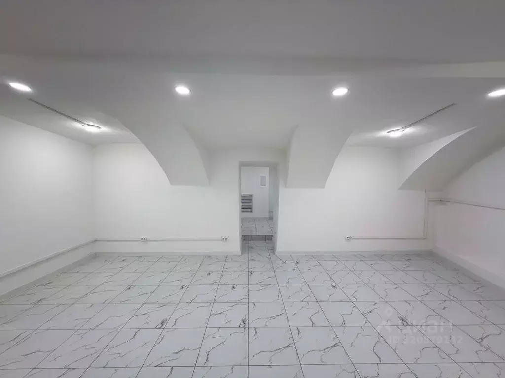 Помещение свободного назначения в Санкт-Петербург наб. Канала ... - Фото 1