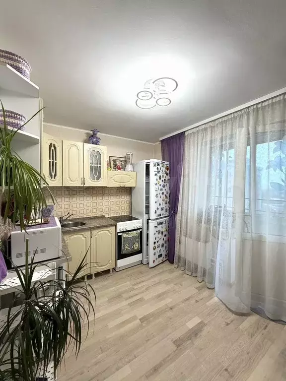 1-к. квартира, 38 м, 8/9 эт. - Фото 0