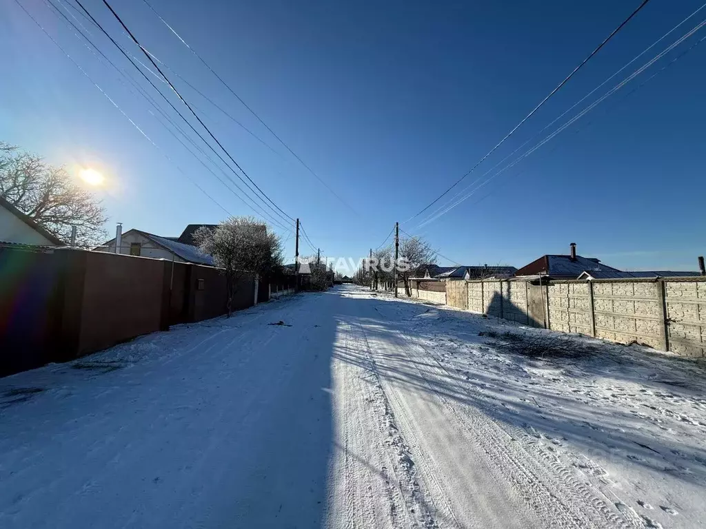 Участок в Крым, Симферопольский район, с. Трудовое ул. Восточная, 3 ... - Фото 2