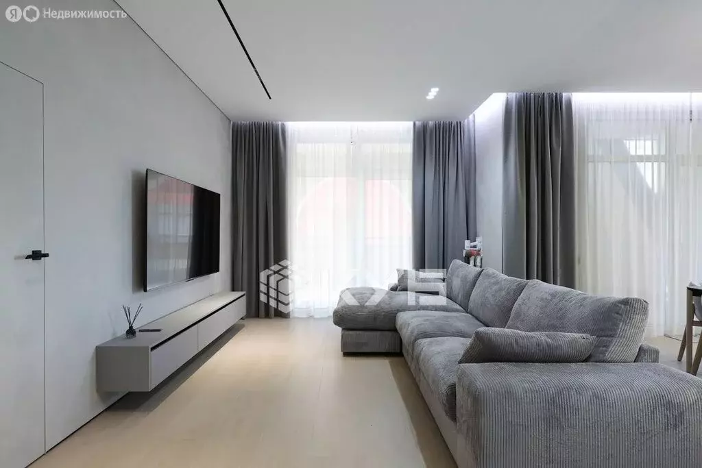 2-комнатная квартира: Калининград, улица Молодой Гвардии, 34 (100.1 м) - Фото 2