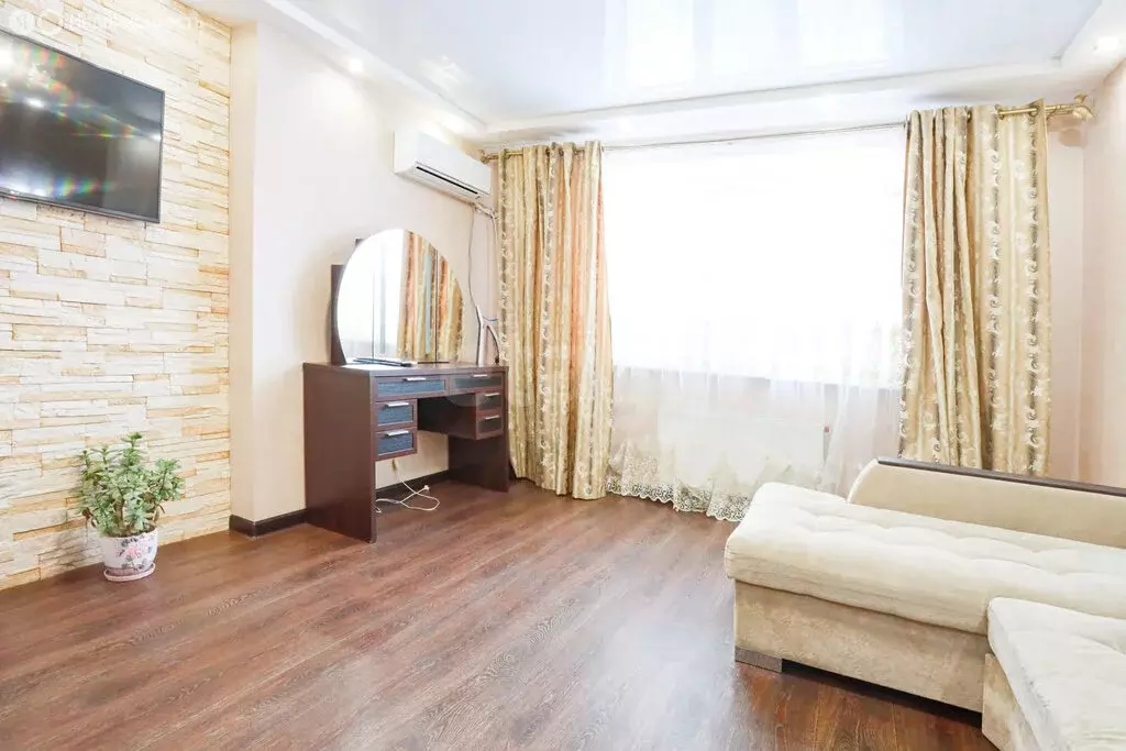 2-комнатная квартира: Саратов, улица имени Ф.А. Блинова, 35 (51.7 м) - Фото 2