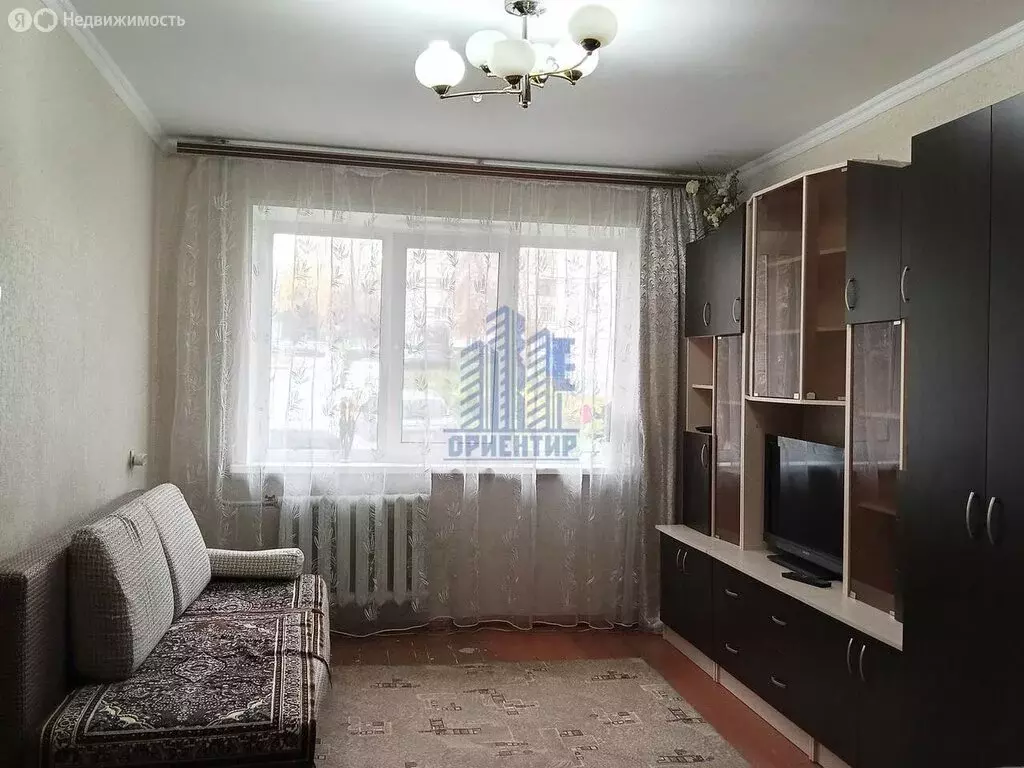 3-комнатная квартира: Новочебоксарск, Коммунистическая улица, 24 (57.3 ... - Фото 1