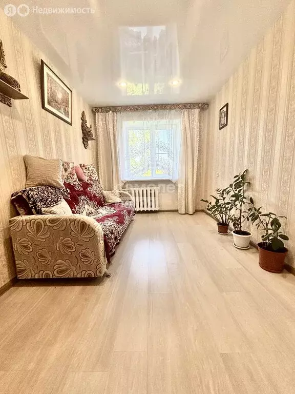 3-комнатная квартира: Череповец, Архангельская улица, 114 (52.3 м) - Фото 0