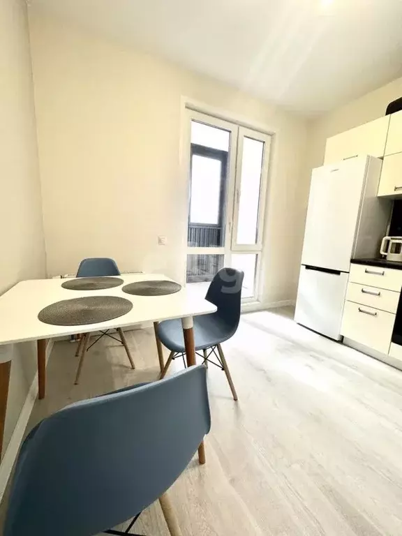 2-к кв. Татарстан, Казань ул. Рашида Нежметдинова, 11к3 (60.0 м) - Фото 1