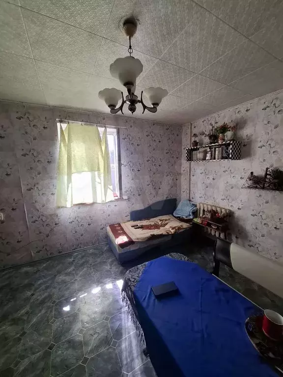 Комната 18 м в 9-к., 4/9 эт. - Фото 0