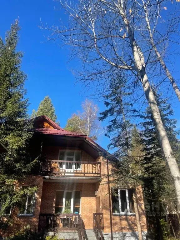 Дом в Московская область, Одинцовский городской округ, д. Жуковка, ... - Фото 1