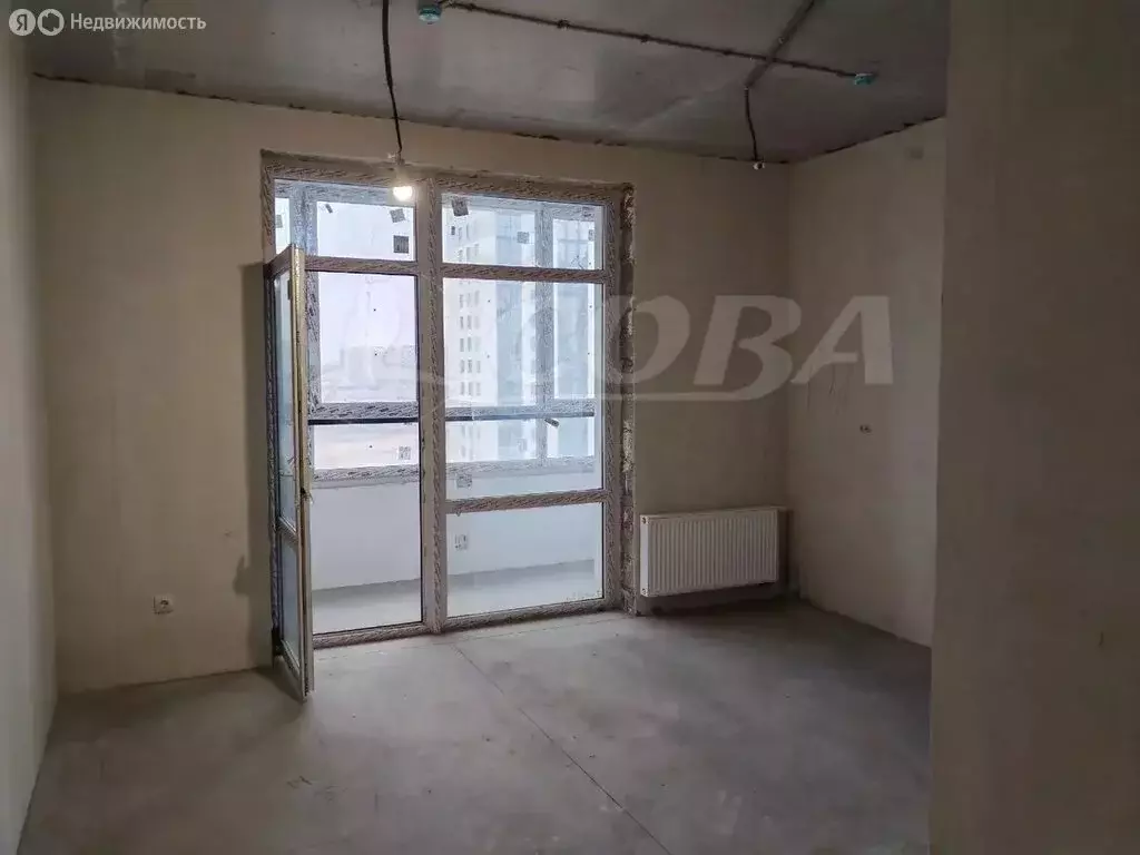 Квартира-студия: Тюмень, улица Братьев Бондаревых, 5 (23 м) - Фото 2