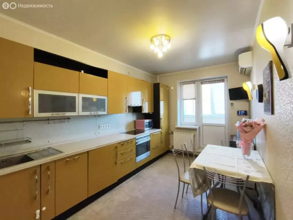 2-комнатная квартира: посёлок городского типа Нахабино, ... - Фото 1