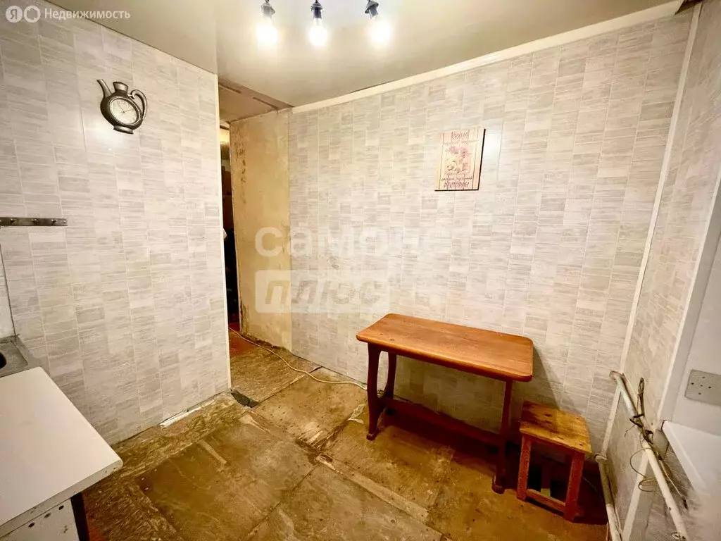 3-комнатная квартира: Екатеринбург, улица Банникова, 6 (56.9 м) - Фото 2