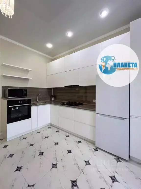 1-к кв. Самарская область, Тольятти Спортивная ул., 45 (50.0 м) - Фото 1