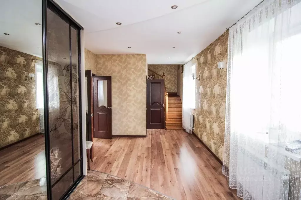 Дом в Ульяновская область, Ульяновск ул. Ефремова, 106А (267 м) - Фото 0