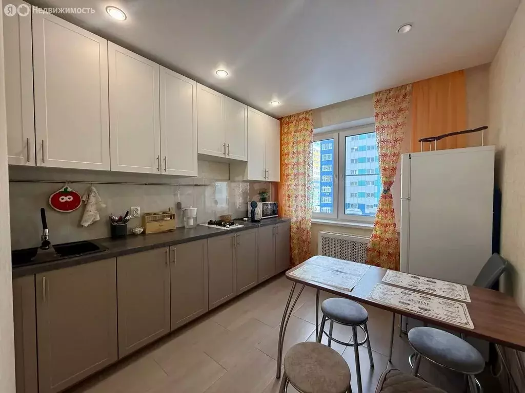 3-комнатная квартира: Саранск, улица Сураева-Королёва, 5 (80.9 м) - Фото 2