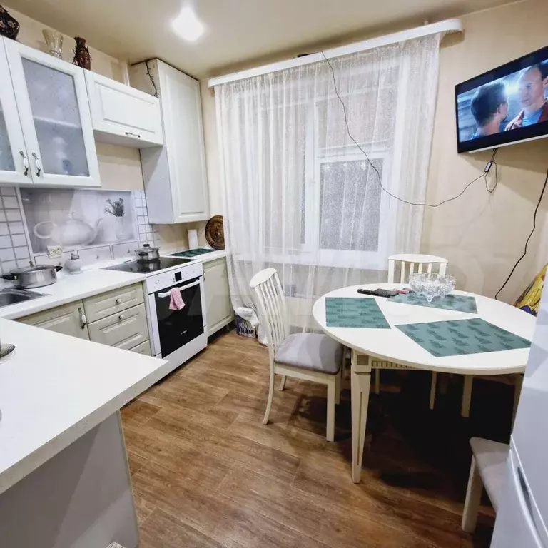 2-к. квартира, 52,6 м, 2/9 эт. - Фото 0