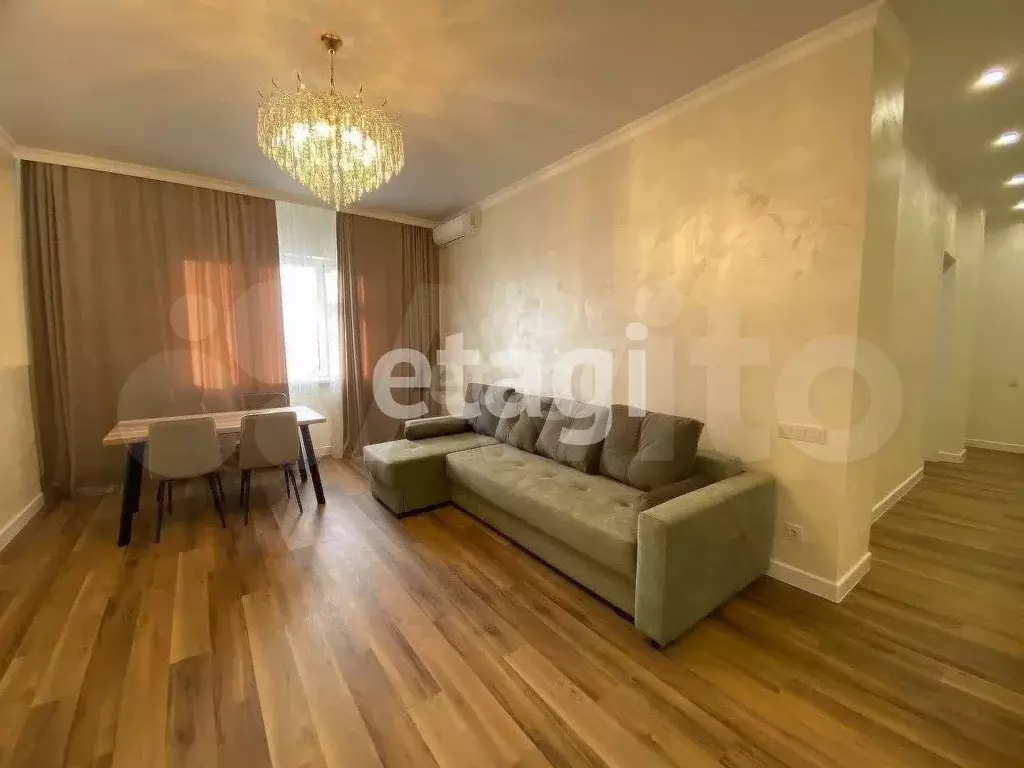 3-к. квартира, 87 м, 3/10 эт. - Фото 0