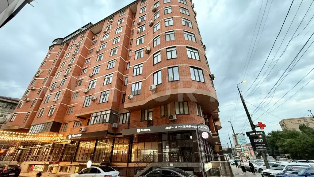 3-к кв. Дагестан, Махачкала ул. Ирчи Казака, 46/1 (130.0 м) - Фото 1