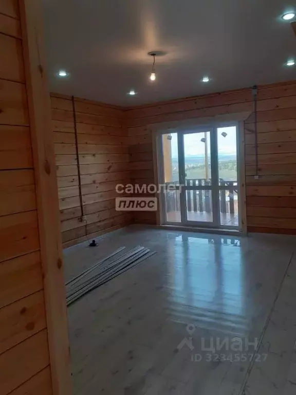 Дом в Иркутская область, Иркутский муниципальный округ, д. Куда пер. ... - Фото 1