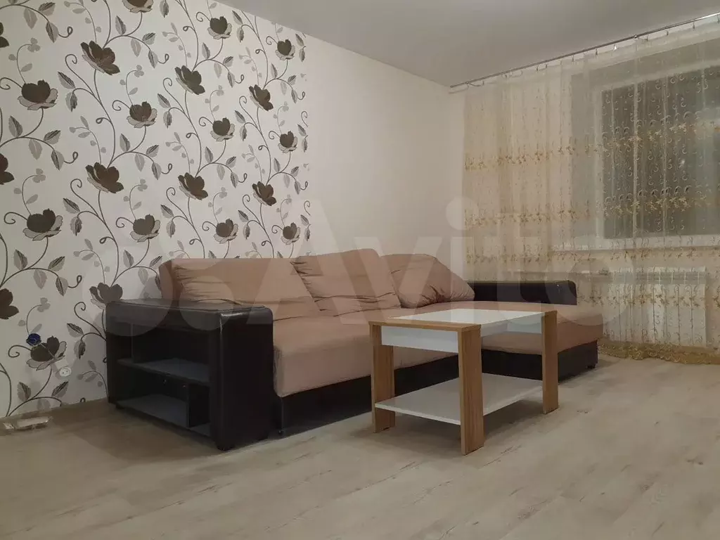 1-к. квартира, 40 м, 3/9 эт. - Фото 0