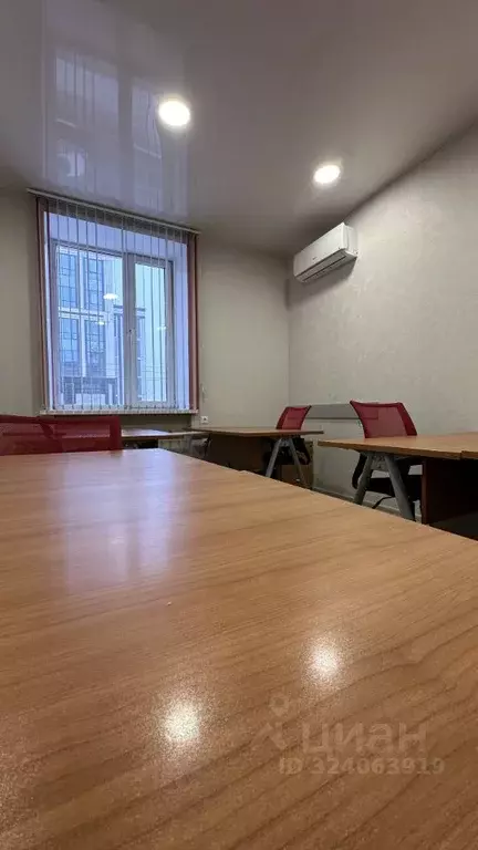 Офис в Новосибирская область, Новосибирск ул. Кирова, 76 (60 м) - Фото 1