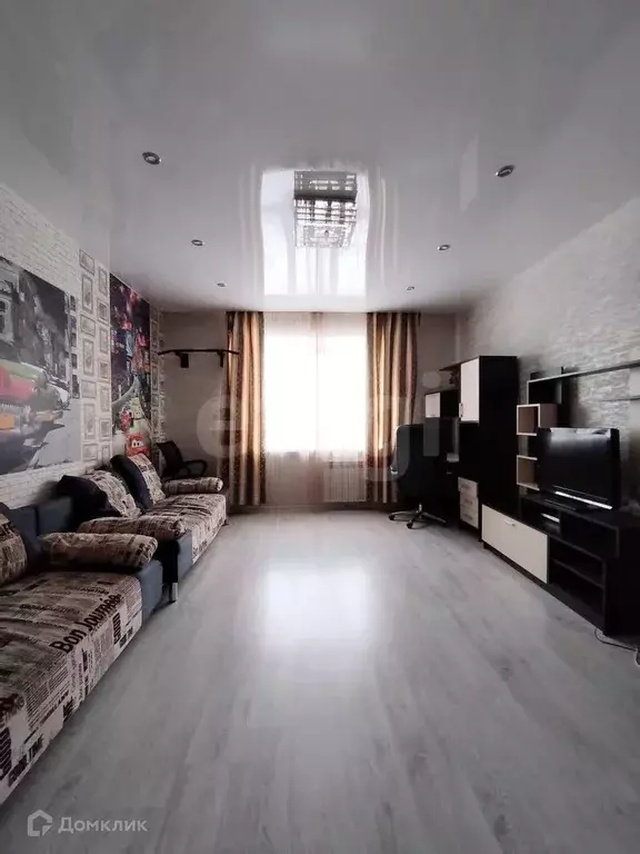 Продаётся 2-к квартира, 61.8 м - Фото 1