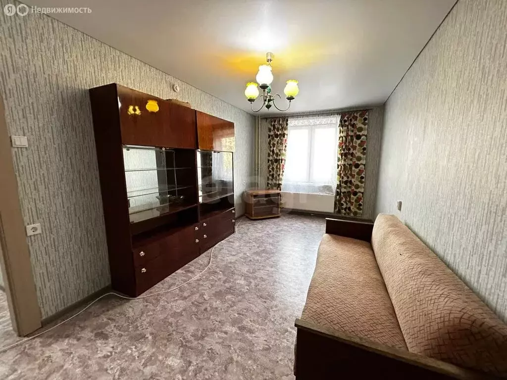 3-комнатная квартира: Кыштым, улица Образцова, 3 (65 м) - Фото 1