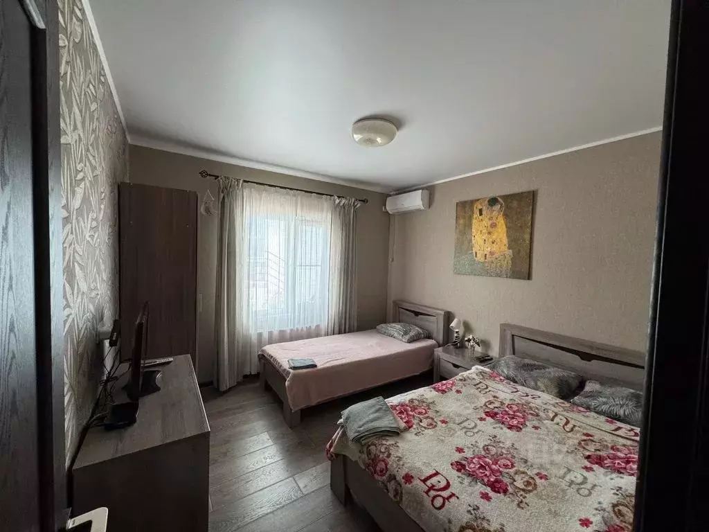 Дом в Краснодарский край, Геленджик городской округ, с. Дивноморское ... - Фото 0