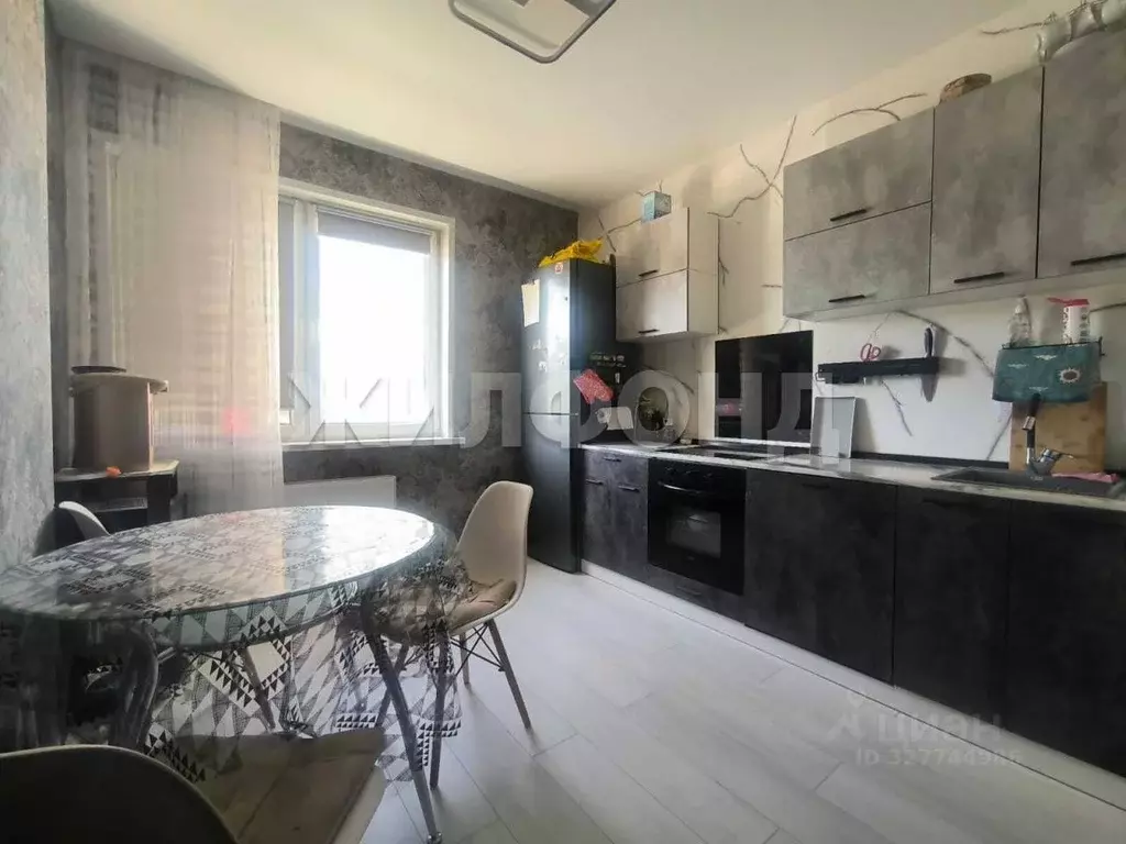 1-к кв. Орловская область, Орел Раздольная ул., 29 (42.9 м) - Фото 1