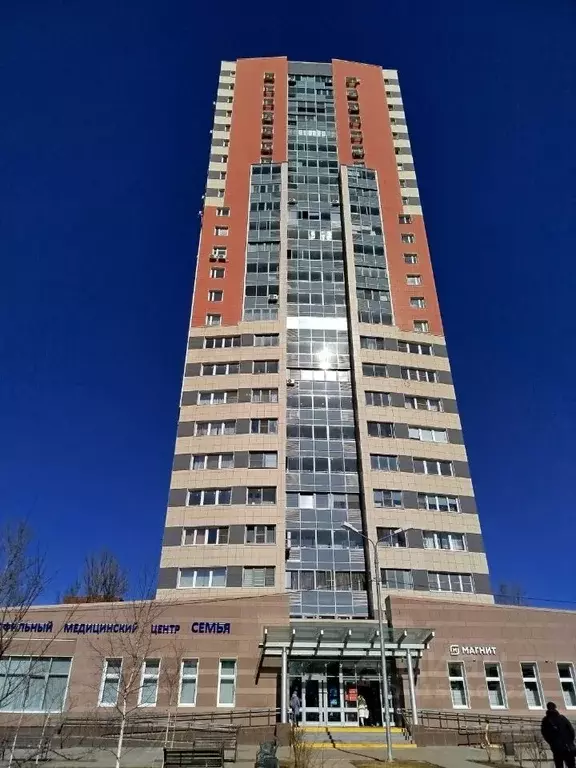 1-к кв. Московская область, Лобня ул. Победы, 18 (43.0 м) - Фото 0