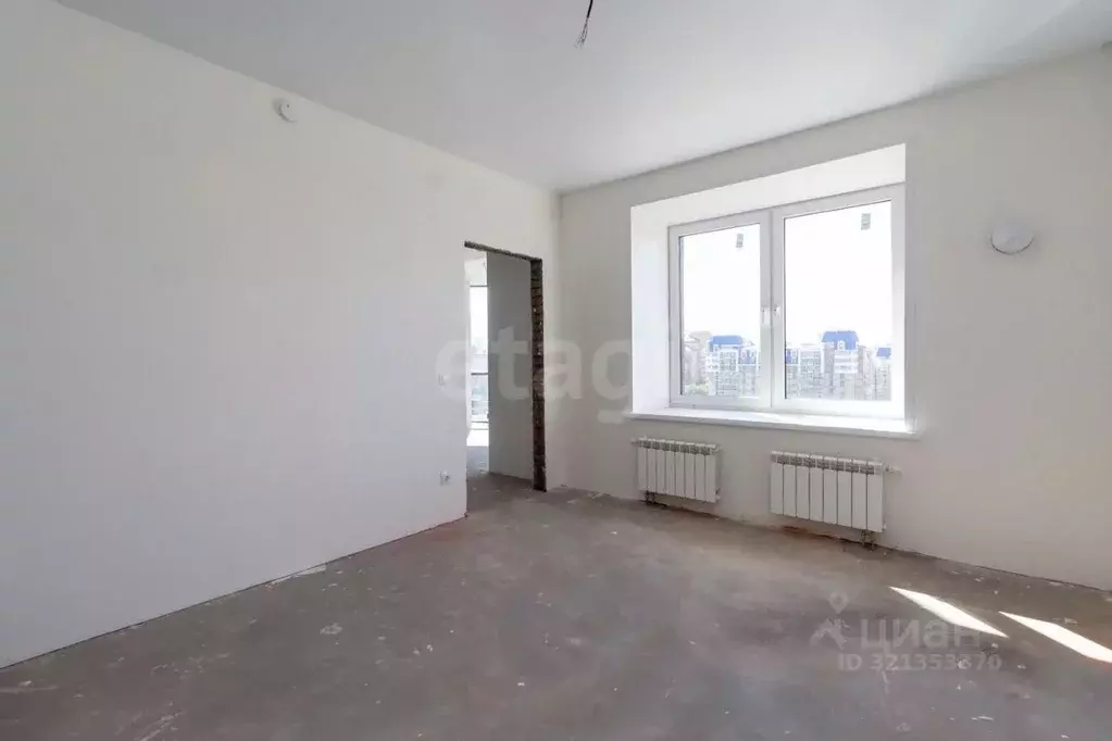 3-к кв. Красноярский край, Красноярск ул. Авиаторов, 34 (95.0 м) - Фото 1