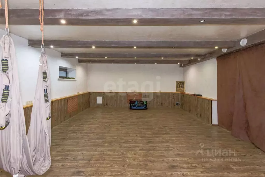 Помещение свободного назначения в Тюменская область, Тюмень ул. ... - Фото 1