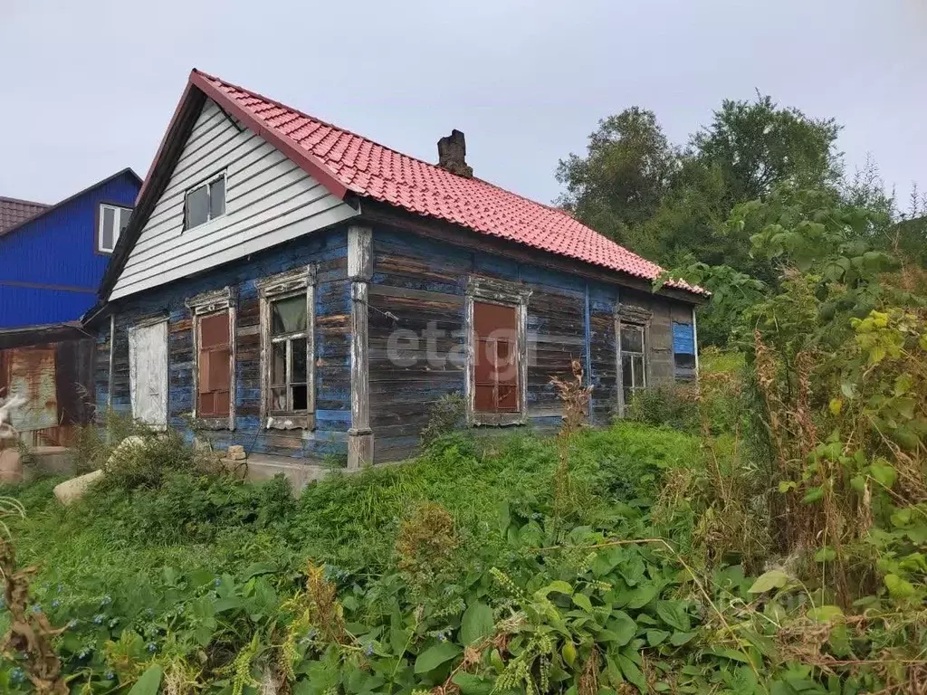 Дом в Камчатский край, Петропавловск-Камчатский ул. Ушакова (45 м) - Фото 0